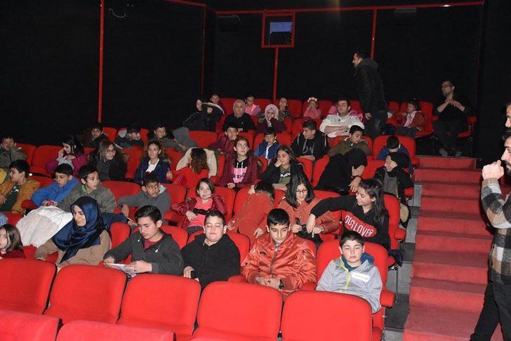 Isparta’daki gençler ’Beyaz Hüzün’ filmini izledi G2