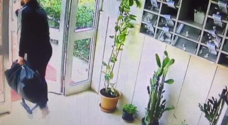 Sosyal medyada tanıştılar, sonrası korkunç! Yalın ayak kaçarken kameraya yakalandı G2