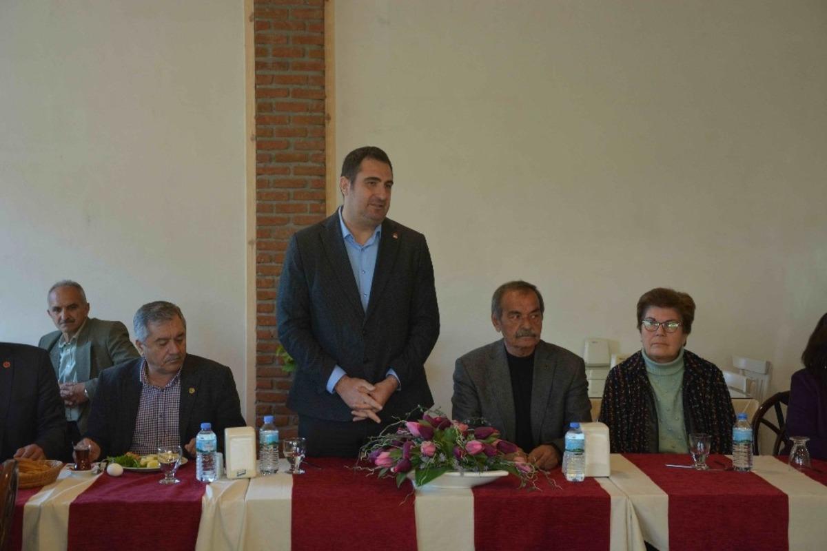 CHP Ortaca İl&ccedil;e Başkanı Tezcan muhtarlarla bir araya geldi