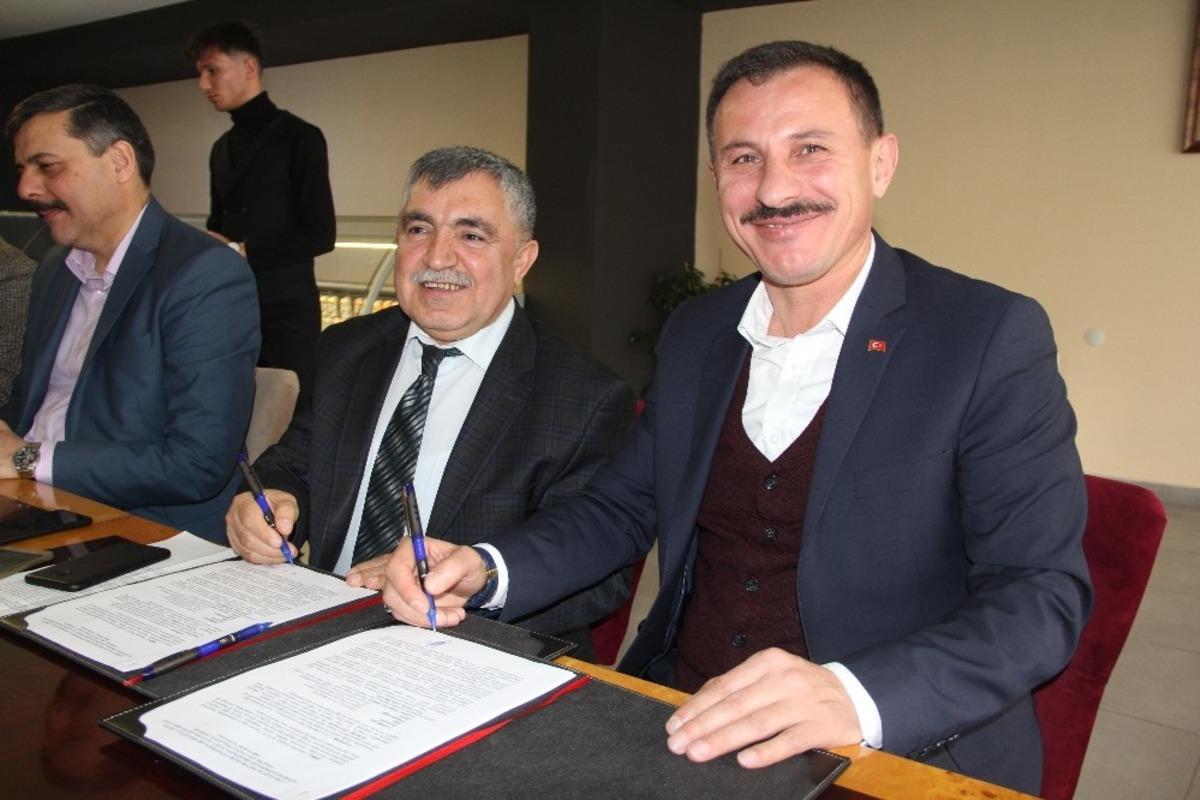 Damızlık Sığır Yetiştiricileri Birliği ve Veteriner Hekimler Odası&rsquo;ndan işbirliği protokol&uuml;