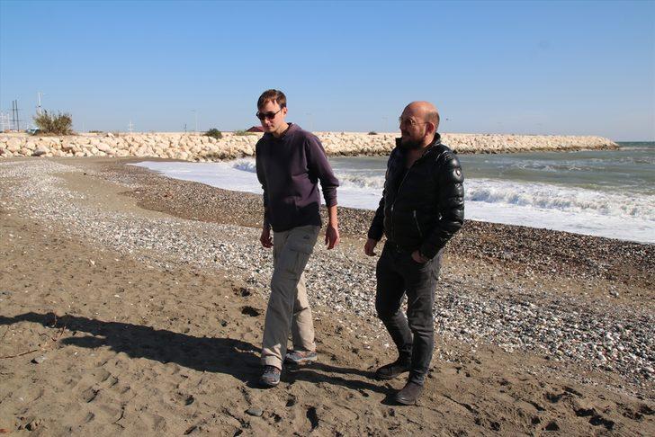 Otostopla dünyayı gezen Alman gencin son durağı Mersin oldu G4