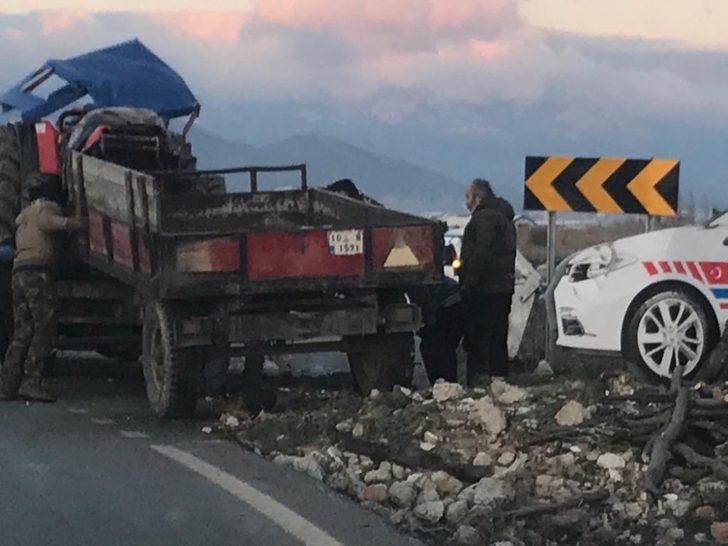 Devrilen traktörün altında kalan sürücü hayatını kaybetti G2