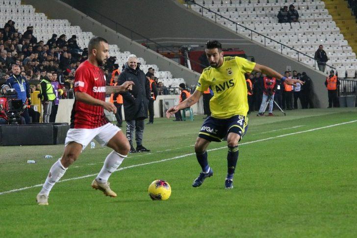 Süper Lig: Gaziantep FK: 0 - Fenerbahçe: 0 (İlk yarı) G1