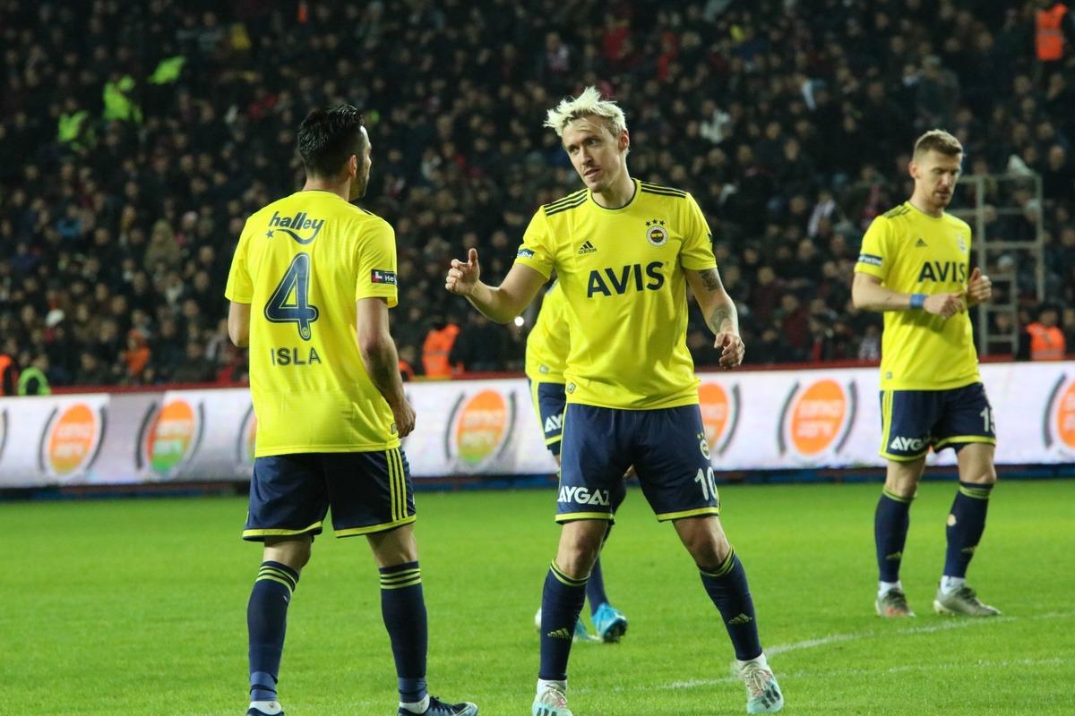 &Ouml;ZET | Gaziantep - Fenerbah&ccedil;e ma&ccedil; sonucu: 0-2