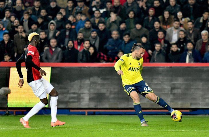 Demba Ba'dan Vedat Muriqi göndermesi G5