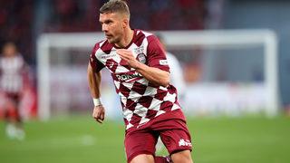 Antalyaspor, Lukas Podolski'yi Antalya'ya getiriyor