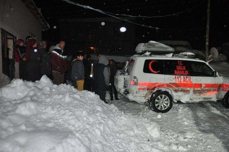 Yüksekova’da hasta kurtarma operasyonu G5