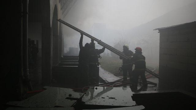 Tokat’ta Yazmacılar Hanı’nda yangın (3)