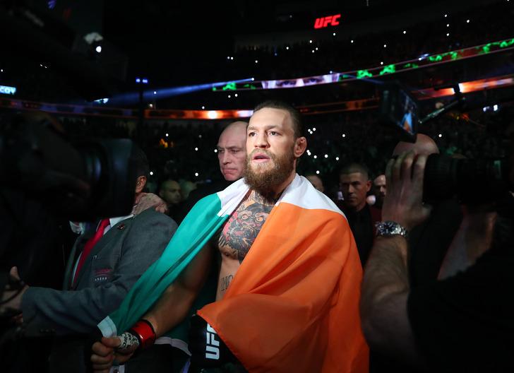  Conor McGregor, rakibi Donald Cerrone'yi 40 saniye nakavt etti G1