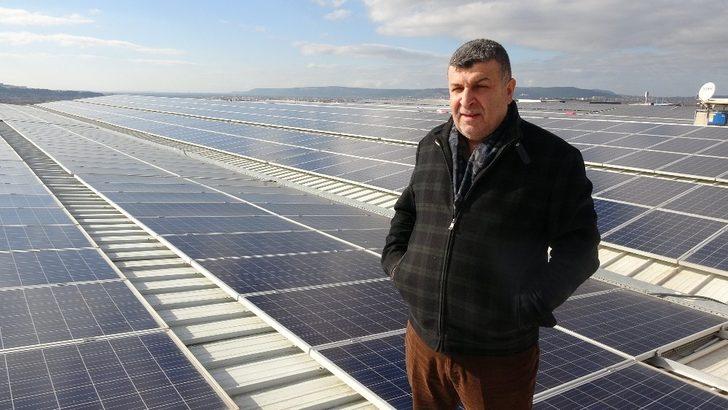 Fabrikanın çatısına kurduğu güneş enerjisiyle her ay 100 bin lira kazanıyor G2