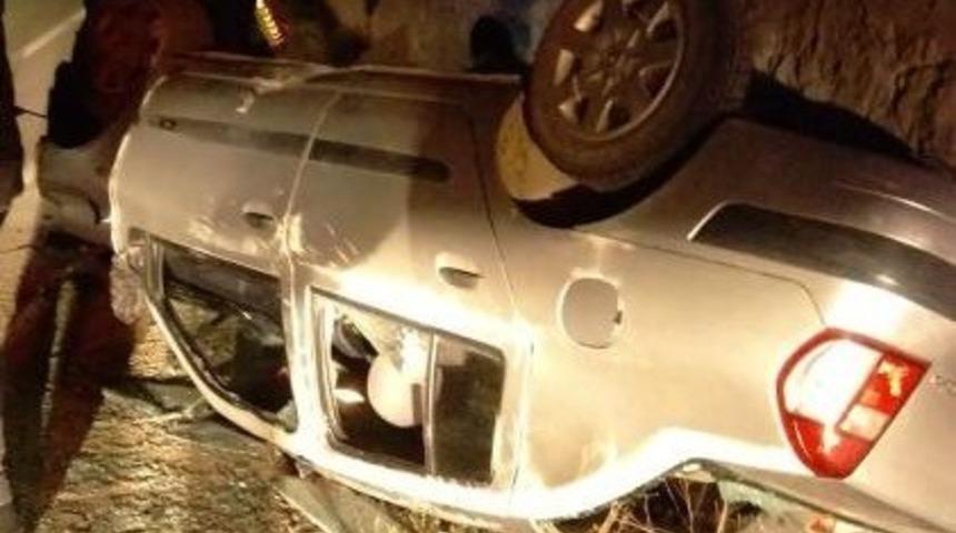 Otomobil takla attı: 2 yaralı