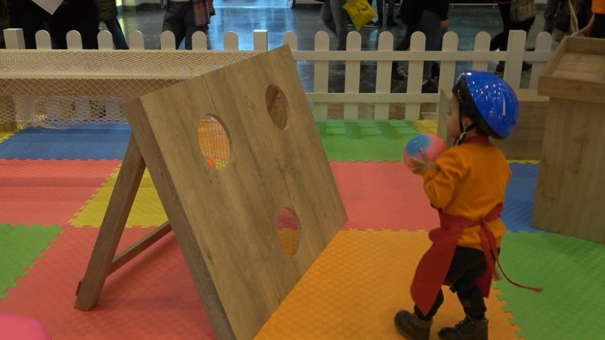 Minikler macera parkurunda ter d&ouml;kt&uuml;