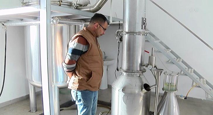800 liralık lavanta çiçeğinden 20 bin liralık yağ elde ediliyor G2