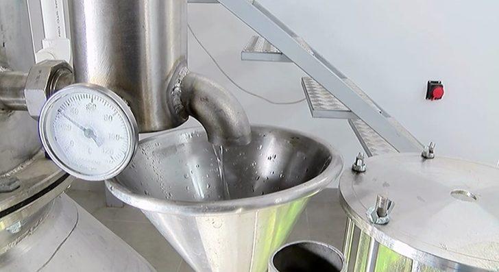 800 liralık lavanta çiçeğinden 20 bin liralık yağ elde ediliyor G3