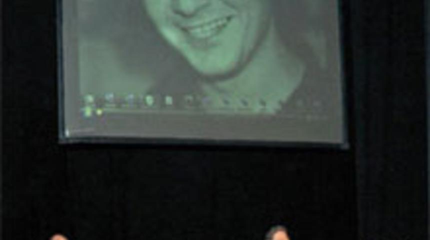 Şeşen'in Oğlunun &Ouml;l&uuml;m&uuml;nde Doktorlara Dava