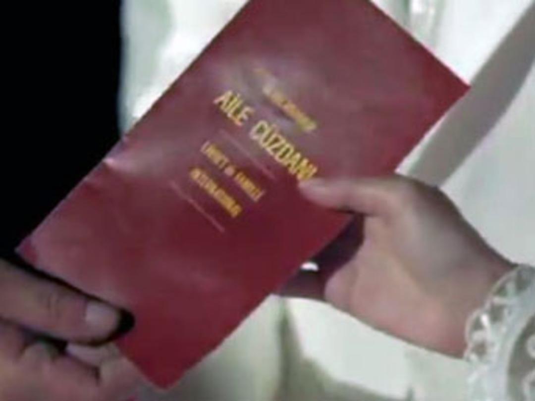 Karadayı dizisinde g&uuml;ld&uuml;ren hata