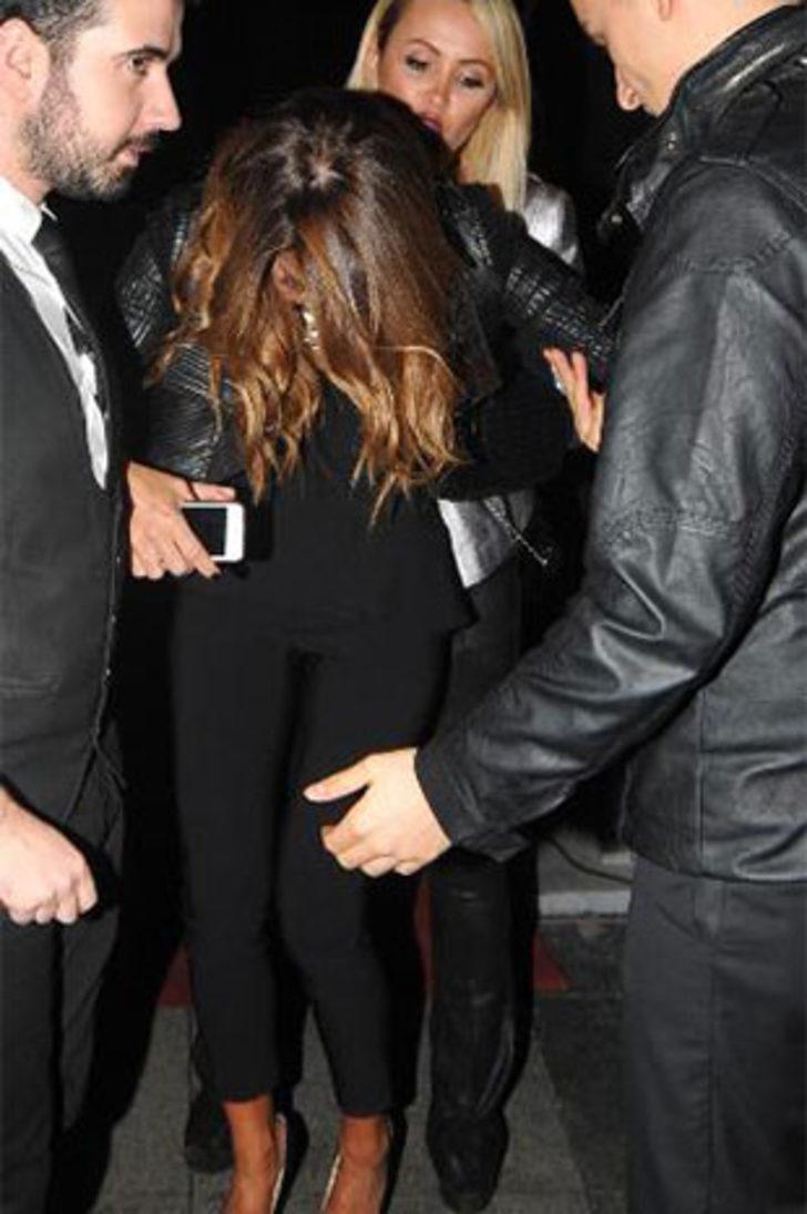 Özlem Yıldız gecelerde fena dağıttı G3