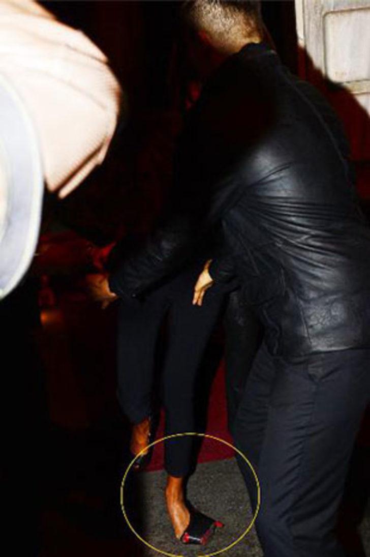 Özlem Yıldız gecelerde fena dağıttı G4