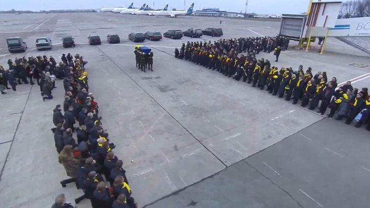 İran’da düşürülen uçakta ölen Ukraynalıların naaşları ülkelerine getirildi G4