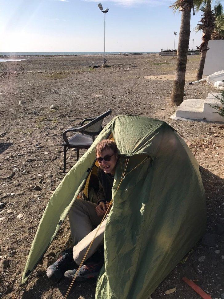 Otostopla dünya turunda 12. ülke Türkiye G2