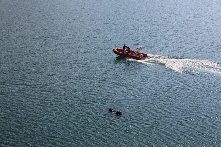 Türkiye’nin dört bir yanından gelen ekipler kayıp Gülistan’ı arıyor G1