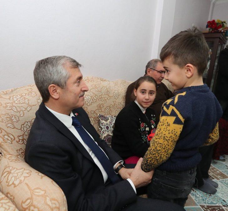 Karnesini doğum gününde aldı G4