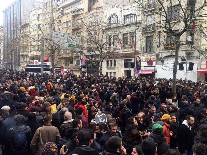 13 yıl oldu! Hrant Dink öldürüldüğü yerde anıldı G3