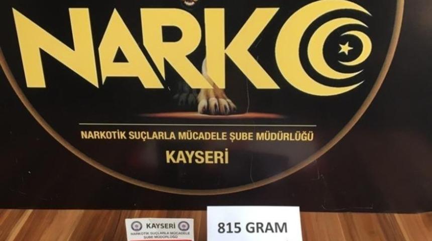 Uyuşturucu operasyonu: 3 g&ouml;zaltı