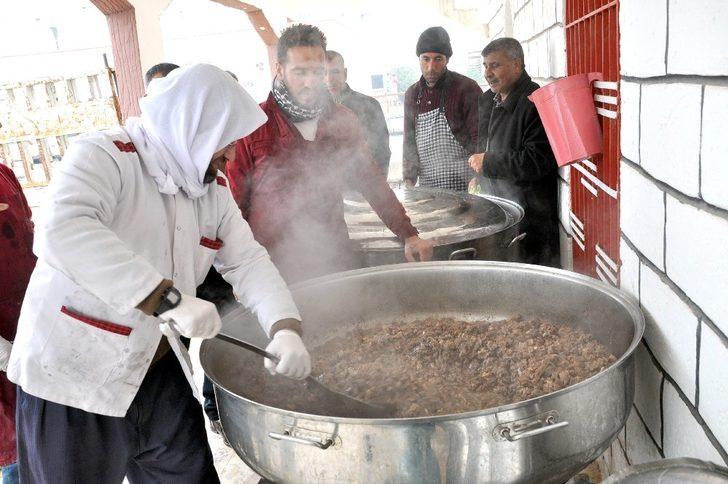 AK Parti’li Özhaseki Akçakale’de G1