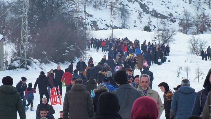 Kızak Festivalinde doyasıya eğlendiler G5