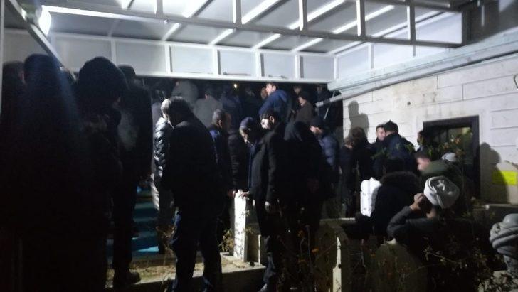 Bitlisli kanaat önderi Çevik, binlerce kişinin katılımıyla toprağa verildi G2