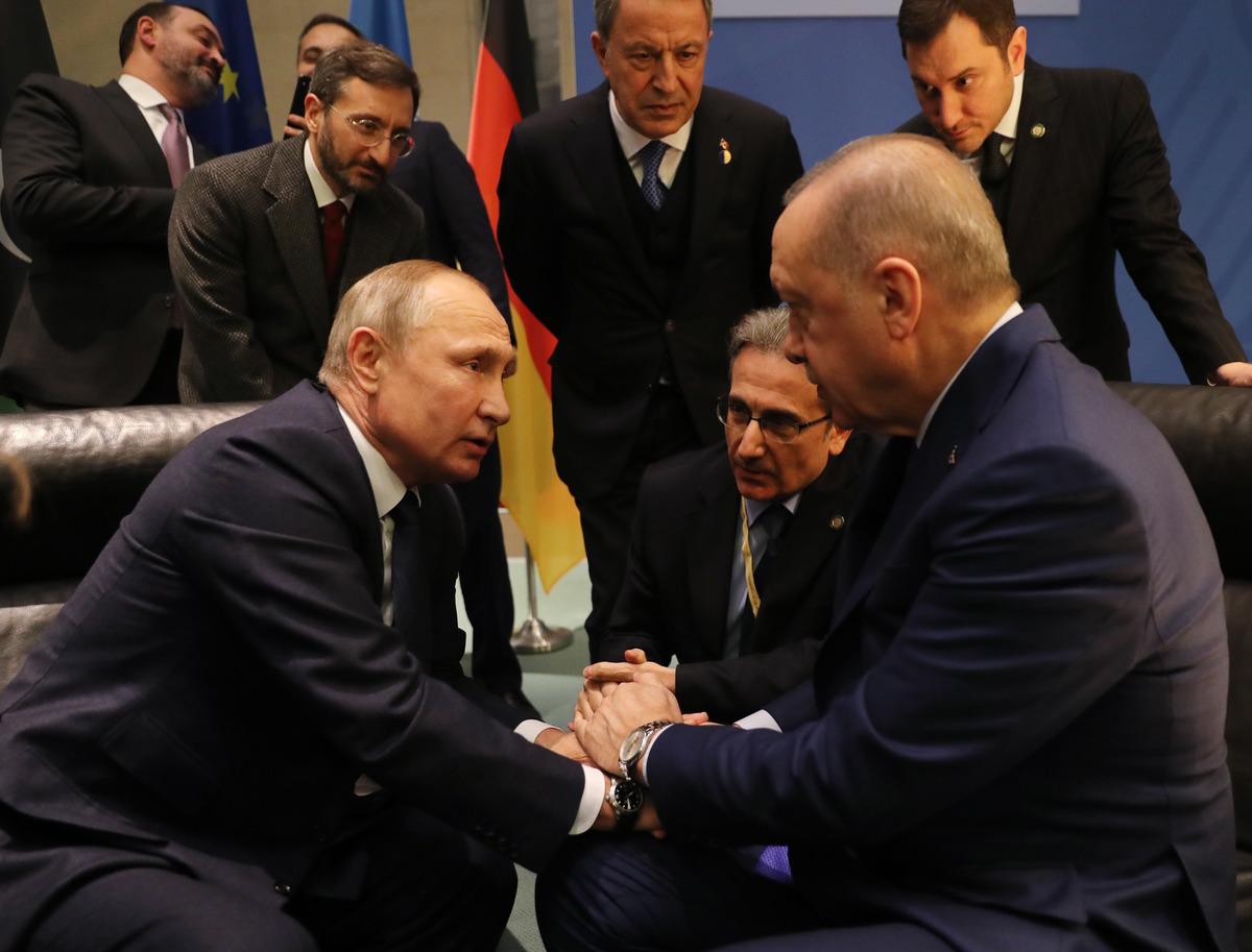 Erdoğan, Libya Zirvesi&rsquo;ne verilen arada liderlerle g&ouml;r&uuml;şt&uuml;