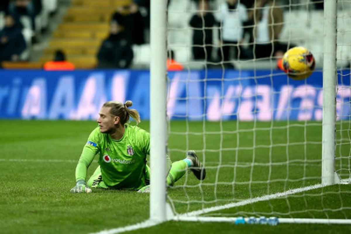 Beşiktaş'ta Loris Karius'a b&uuml;y&uuml;k tepki!