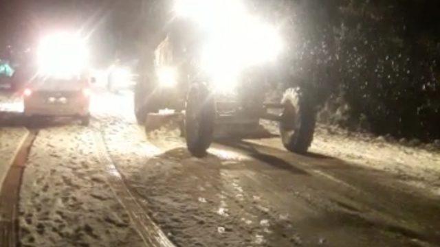 Osmaniye’de kar görmeye gidip mahsur kalan vatandaşlar kurtarıldı