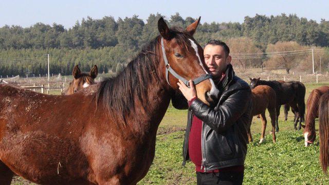 Hobi amaçlı kurduğu harada, şampiyonlar yetiştiriyor