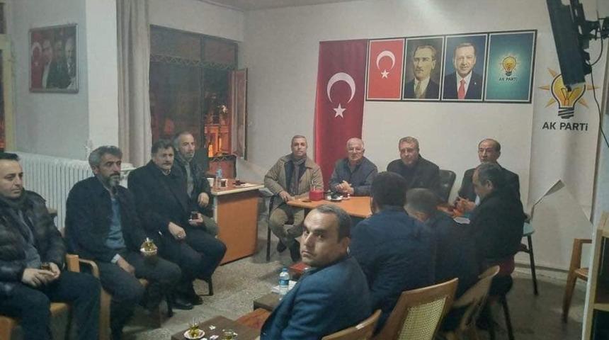 Şaphane AK Parti&rsquo;de geniş katılımlı toplantı