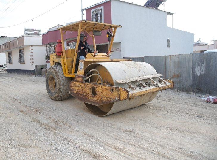 Altyapı tamamlanıyor stabilize yol yapılıyor G4