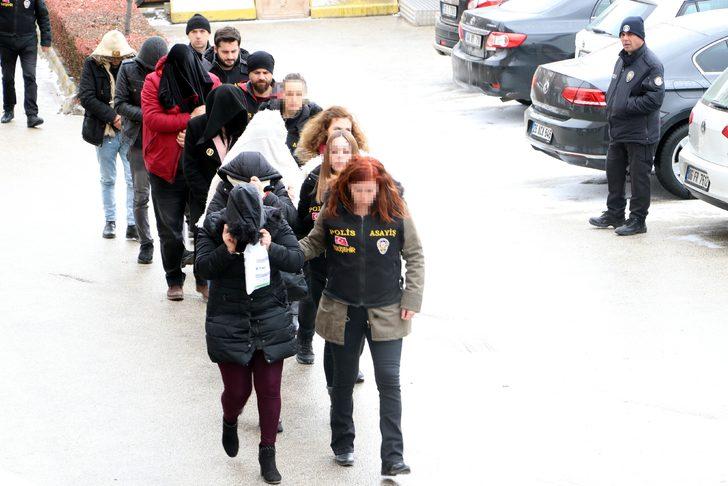 Eskişehir'deki fuhuş operasyonu! Masaj salonlarına baskın düzenlendi G5