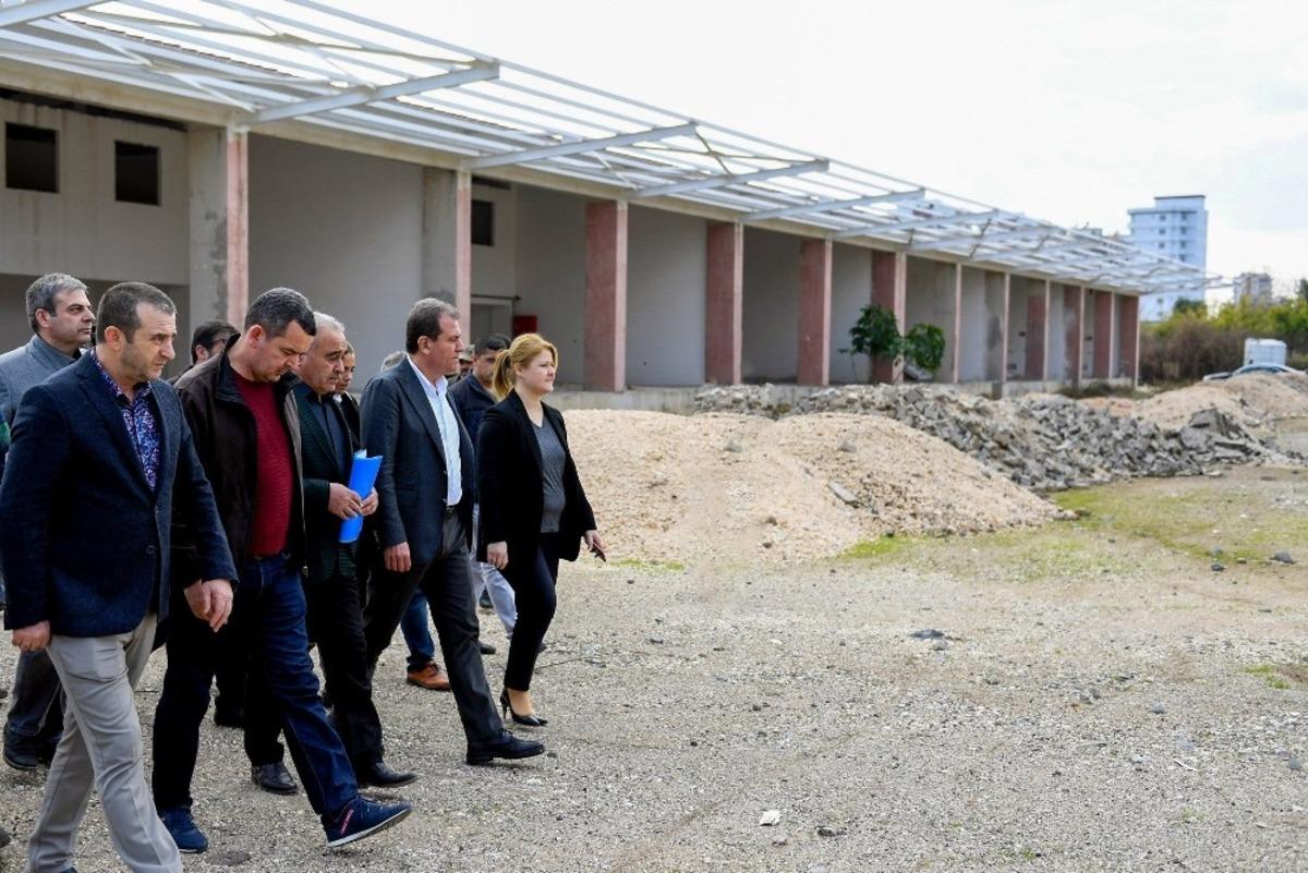 Erdemli&rsquo;nin 11 yıllık hal sorunu &ccedil;&ouml;z&uuml;l&uuml;yor