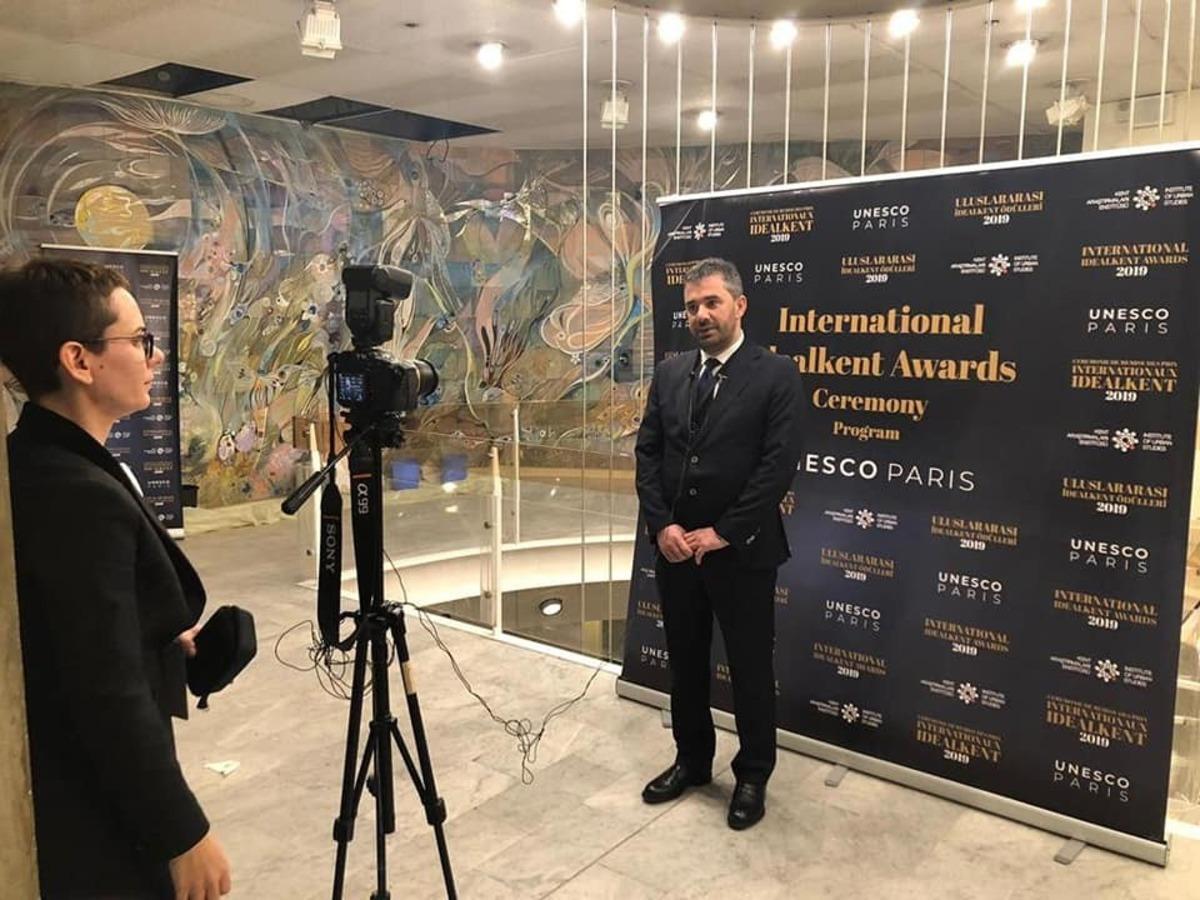 Pursaklar Belediyesine Fransa&rsquo;da &ldquo;İdeal Kent&rdquo; &ouml;d&uuml;l&uuml;