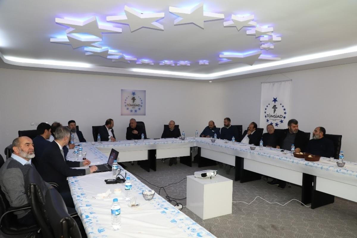 &Uuml;niversite-sanayi iş birliği i&ccedil;in g&ouml;r&uuml;şmeler devam ediyor