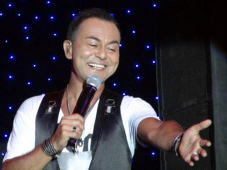 Ünlülerin yılbaşı ücretleri dudak uçuklatıyor G3