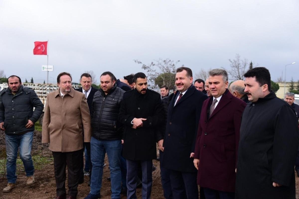 K&uuml;&ccedil;&uuml;k Sanayide spor tesisi temel atma t&ouml;reni yapıldı