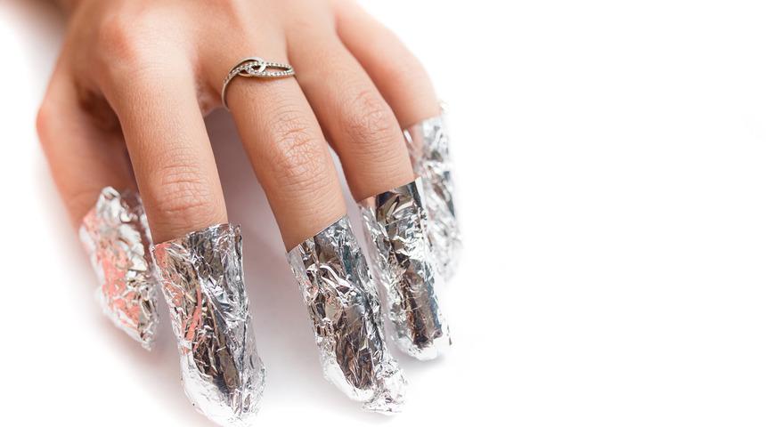 Tırnak mantarı neden olur? Tırnak mantarı tedavisi nasıl olur?