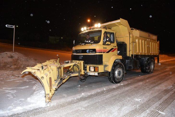 Çorum Belediyesi’nden kar mesaisi G1