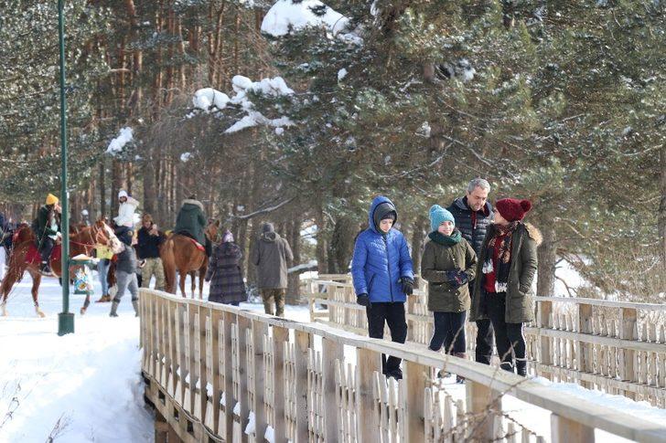 Abant Tabiat Parkı tatilcilerin uğrak noktası oldu G1