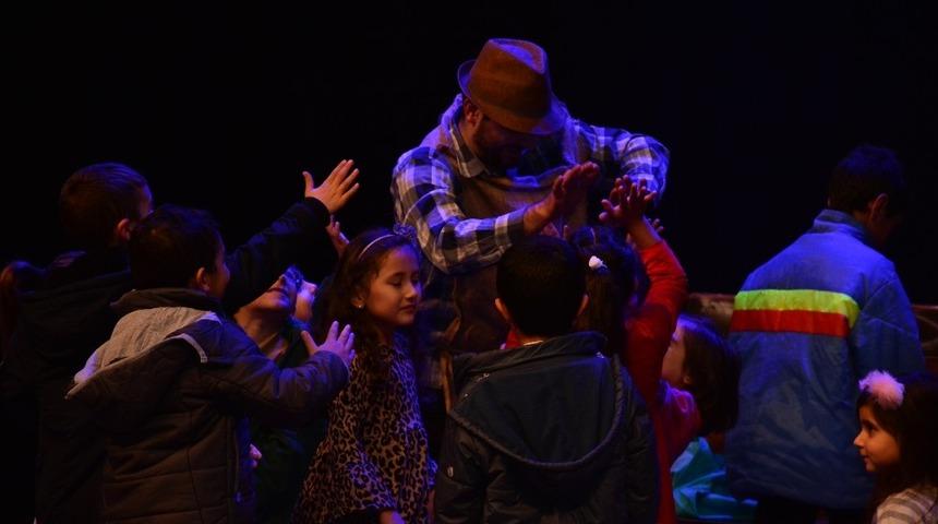 Torbalı&rsquo;daki şenlik &ccedil;ocukları eğlendirecek