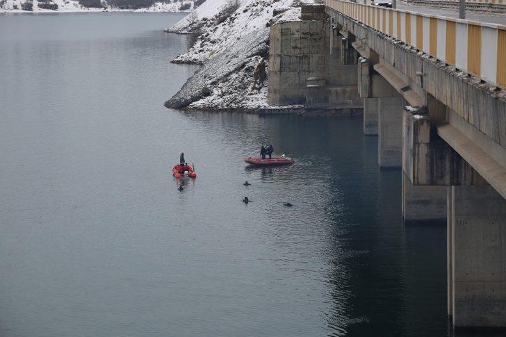 Gülistan Doku'yu bulmak için arama çalışmaları devam ediyor G1