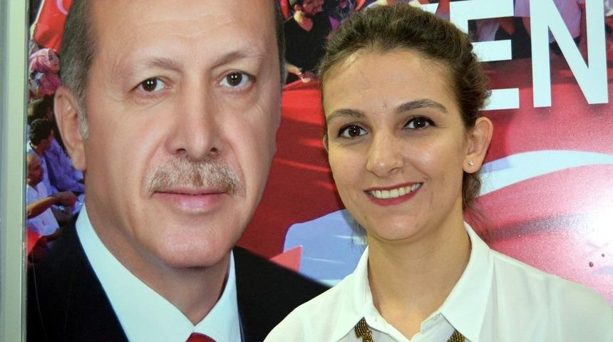 Esra Zeytin Sürücüoğlu, görevinden ayrıldı