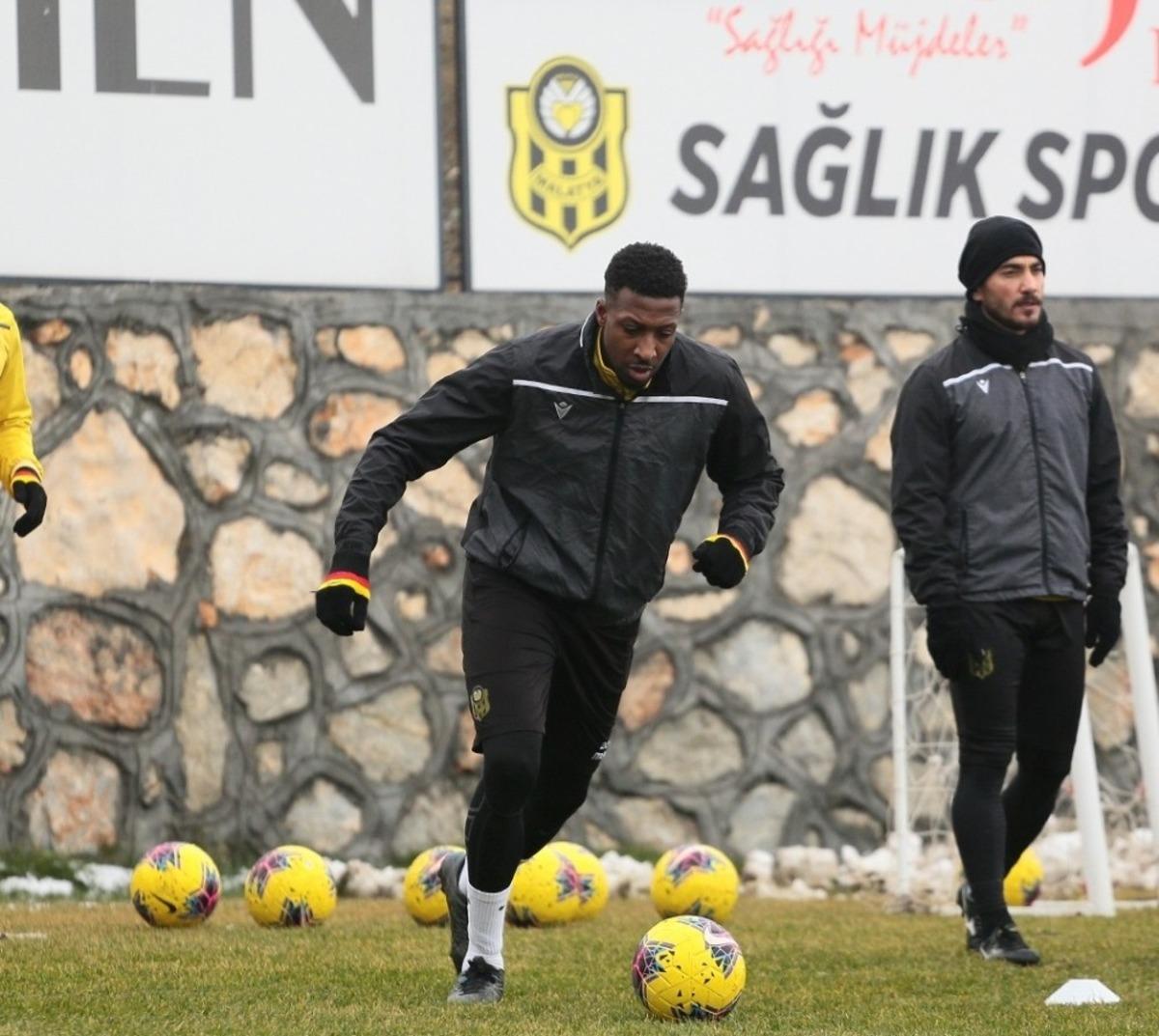 Yeni Malatyaspor&rsquo;da kupa mesaisi başladı